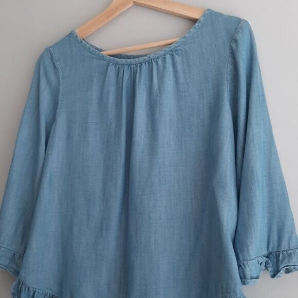GAP Relaxed Fit Ruffle Blouse Top Chambray Blue Sz XS - Picture 5 of 11
